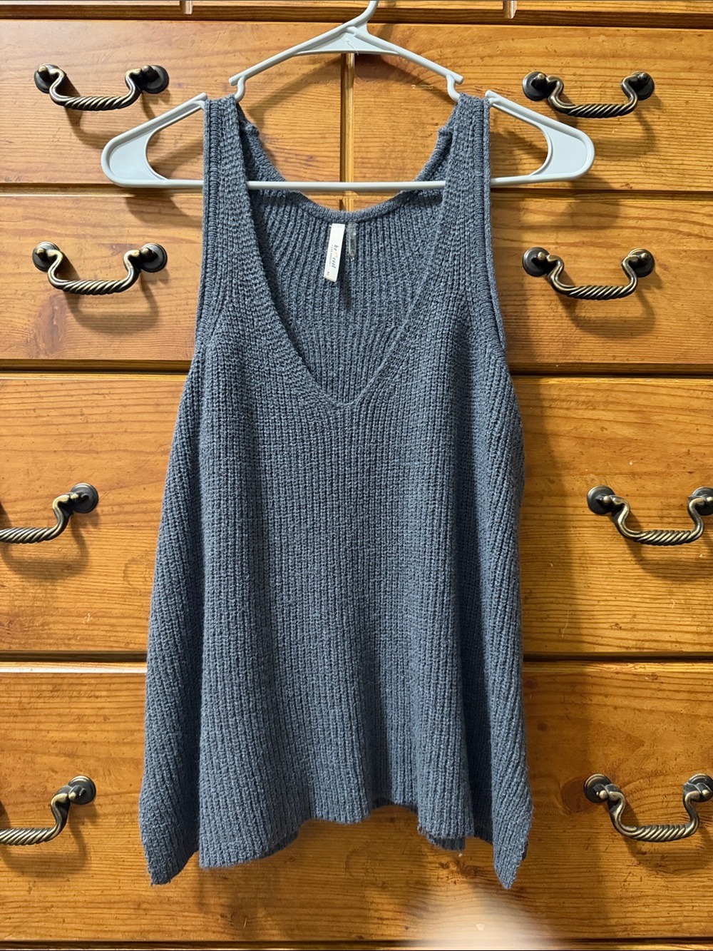 BE COOL Ribbed V-Neck Knit Tank Top - Slate Blue